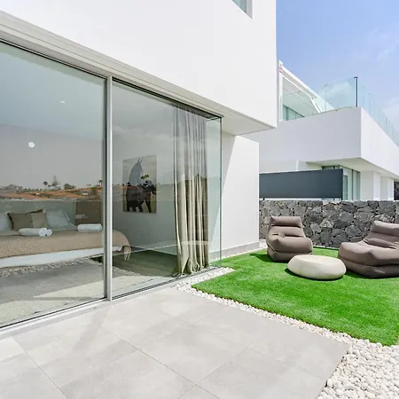 Villa Bellavista - Infinity Heated Pool, Panoramic Views And Bbq-3